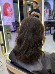 -藤野造型烫发染发