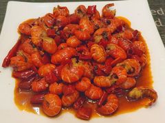 -扒虾小妹儿麻辣海鲜(宏图街店)