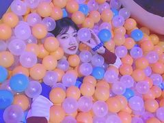 -爱蹦iBOON蹦床运动馆(江汉店)