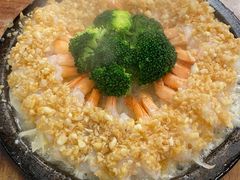 石锅生焗汉虾-宋都禾源·灌汤包子(汉兴路直营店)