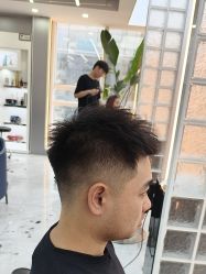 -赤道 Hair Salon