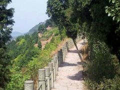 游路-金堂县云顶石城风景区