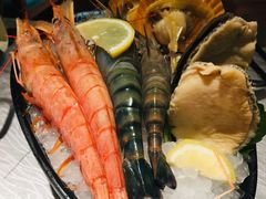 -领鲜活海鲜榴莲自助火锅(东门店)