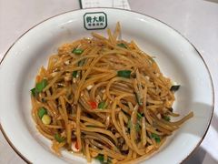 -费大厨辣椒炒肉(黄兴中心广场店)