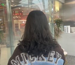 -川和潮人