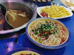 -马路边边火锅串串(观前街店)
