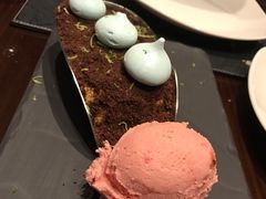 提拉米苏-恰餐厅及酒吧 CHAR Bar & Grill (北京丽都皇冠假日店)