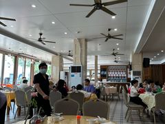 -鹏城人家海鲜酒家·23年老字号(较场尾店)