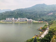 -英德宝晶宫天鹅湖茶语温泉