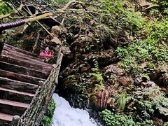 -古龙峡云天玻霸