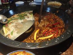 -重庆风光老灶火锅城(同德广场店)