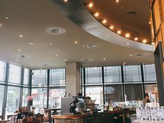 大堂-星巴克臻选(惠州华贸天地1楼店)