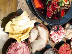 -正南齊北重庆老火锅(光华村直营店)