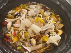 -菌乡缘·野生菌蒸汽鱼火锅(江边夜市店)