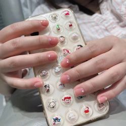 -格林奈儿美甲美睫