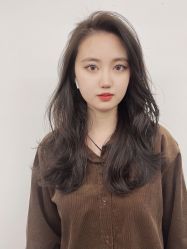 -IU潮牌·SALON
