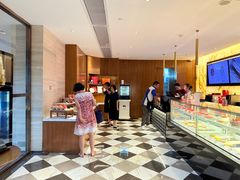 -白天鹅宾馆·美食屋