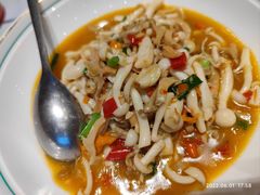 -老湘亲·品鉴湘菜(蔡塘爱琴海店)