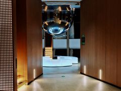 -涨巢·潮玩水疗局