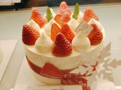 -花花卷卷·鲜食蛋糕(泉屋店)