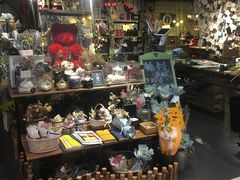 -魔方城市书房(中街益田店)