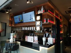 -呷哺呷哺(融创茂店)