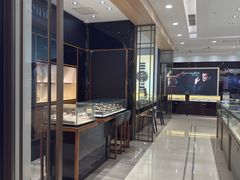 -亨得利钟表商店