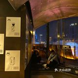 这M stand 除了招牌燕麦曲奇拿铁，还能喝酒？