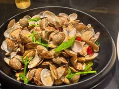 -五谷丰登农家院·地道胶东菜·海鲜烧烤(威海店)