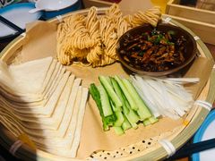 新派京酱肉丝-魏铭鱼头捞饭(嘉善店)