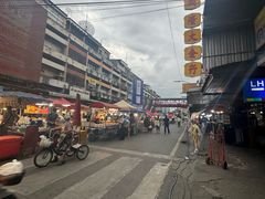 -瓦洛洛传统市场