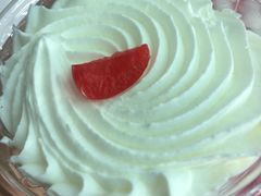 -红宝石·鲜奶小方·海派西点房(金杨店)