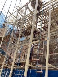 -PIPIKINGDOM皮皮王国欢乐号(欢乐海岸购物中心店)