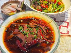 -耙吉吉川味小酒馆(本地人回头店)