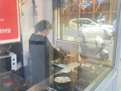 -煲煲香快餐(南京路店)