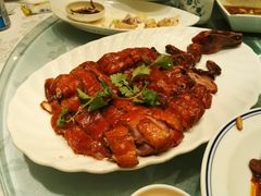 -品悦酒店(三林古镇店)