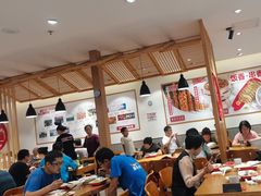 -南城香·饭香串香馄饨香(青年路店)