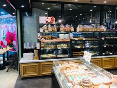 面包甜点陈列柜-多乐之日(和平伊势丹店)