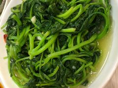 -乡土特色.冷锅鱼.牦牛肉汤锅