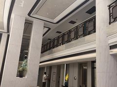 -浅深(世茂滨江精品店)