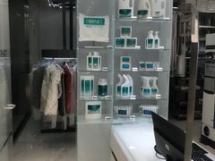 -福奈特洗衣·洗鞋·奢侈品护理(浦东南路店)