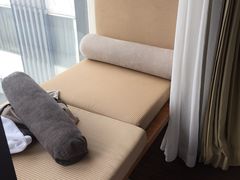 -珠海拱北口岸希尔顿欢朋酒店