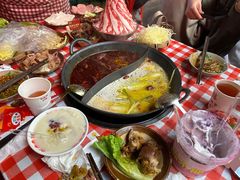 -赵美丽·重庆社区火锅·直营店(火车东站·中豪国际店)