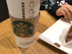 -星巴克臻选(青岛金狮广场店)