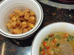 脆皮花生-八合里潮汕鲜牛肉火锅(深圳海岸城店)
