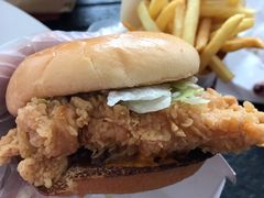 手撕火鸡腿堡-肯德基(龙昆南店)