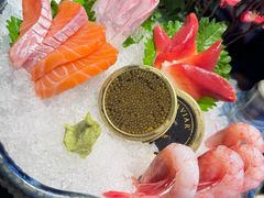 -蟹犇前•帝王蟹雪蟹(陆家嘴店)