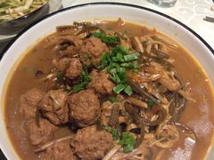 -依江春水烤鸭店