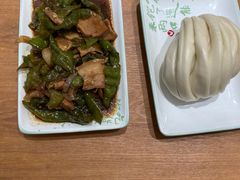 -老乡鸡(融科天地店)