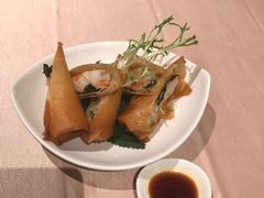 烟三文鱼虾仁脆脆春卷-陶陶居海鲜酒家(新马路店)